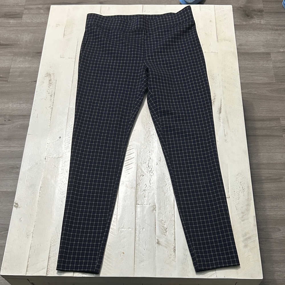 Ann Taylor Loft women Pull On Ponte Knit Skinny Legging Pants